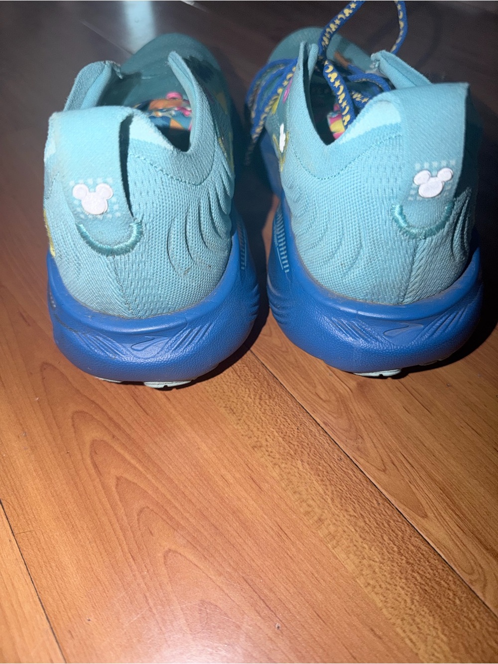 Brooks Disneyland  adrenaline 25Turquoise Running Shoes with Blue,Yellow Accents - Picture 2 of 6